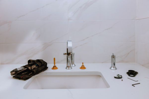 Porcelain Sink Installation in Medina